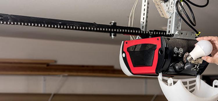 automatic garage door opener repair in Ventura